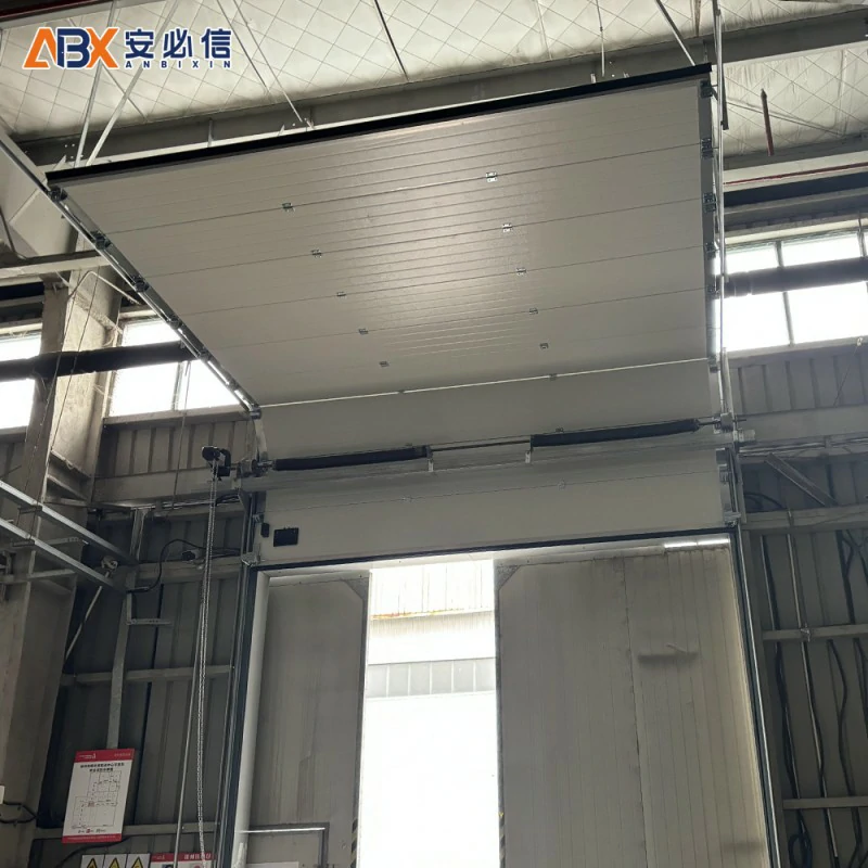 四平市分段式提升门
